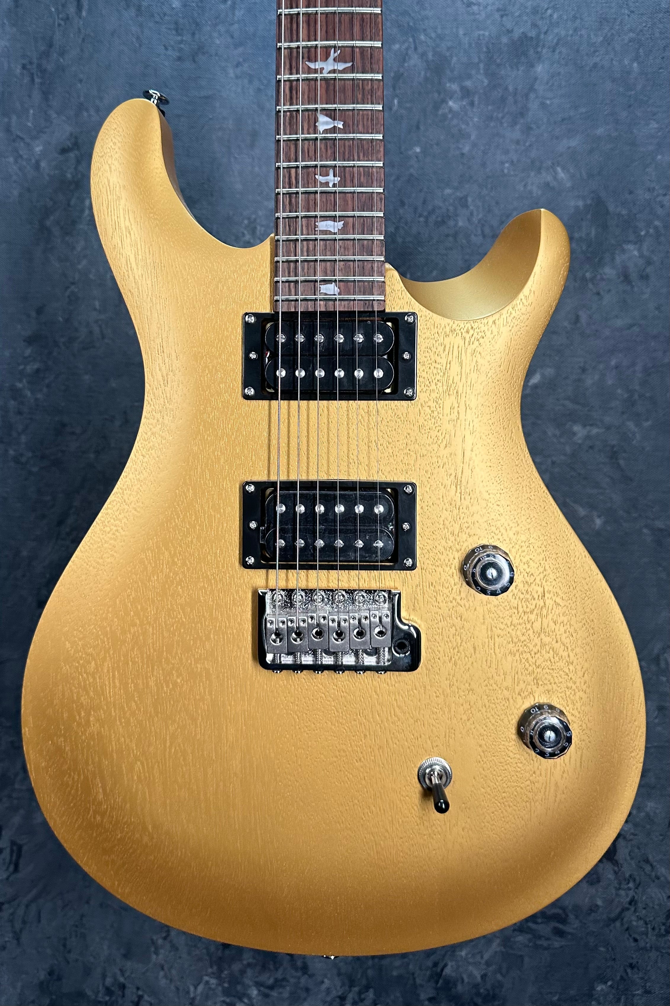 PRS SE CE 24 STANDARD SATIN in Metallic Gold 113130::MD: - The