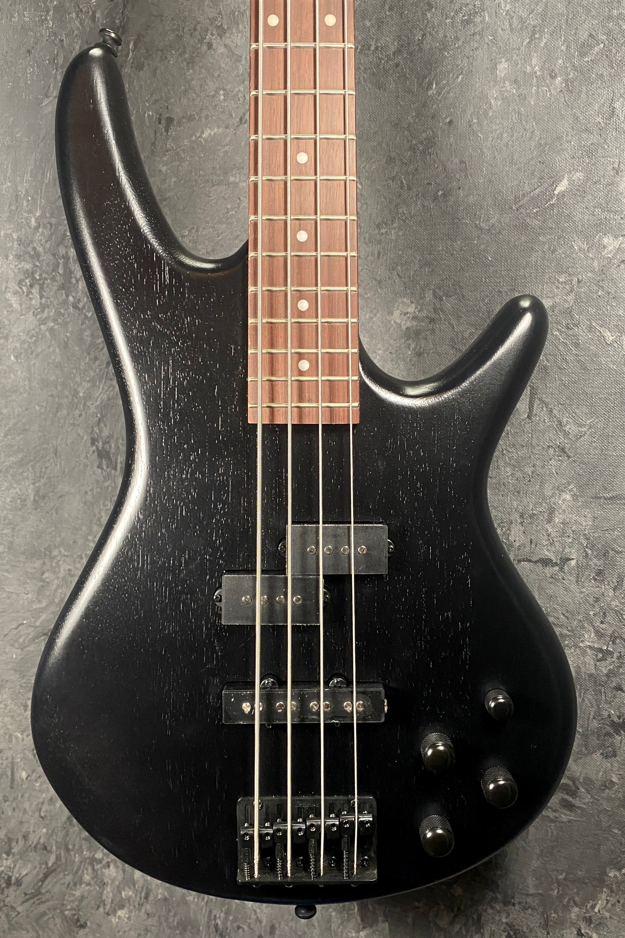 Ibanez GSR200 Bass IN Black SKU GSR200BWK