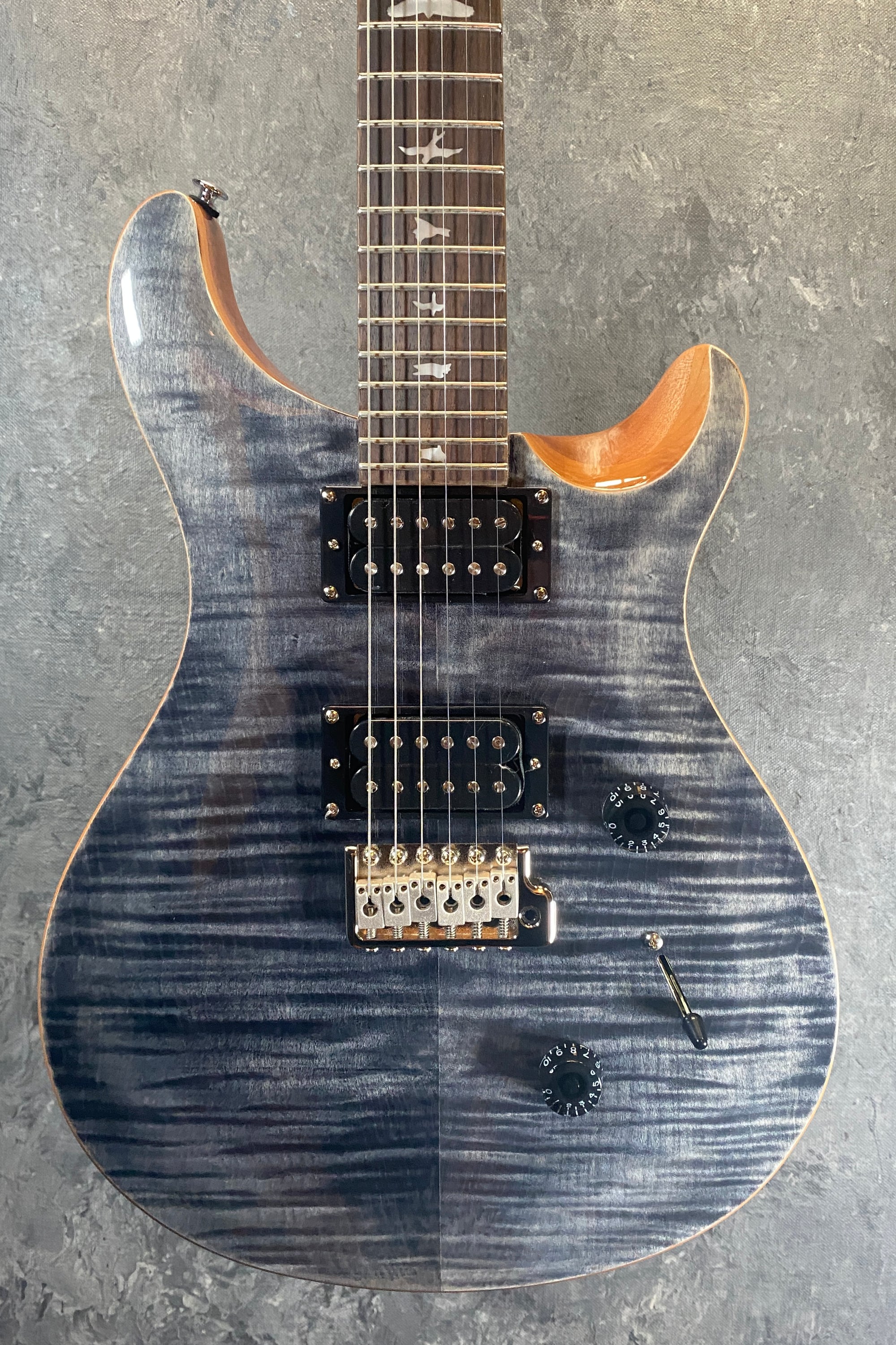 PRS Paul Reed Smith Guitars SE CUSTOM 24 in Charcoal 107993::CH 