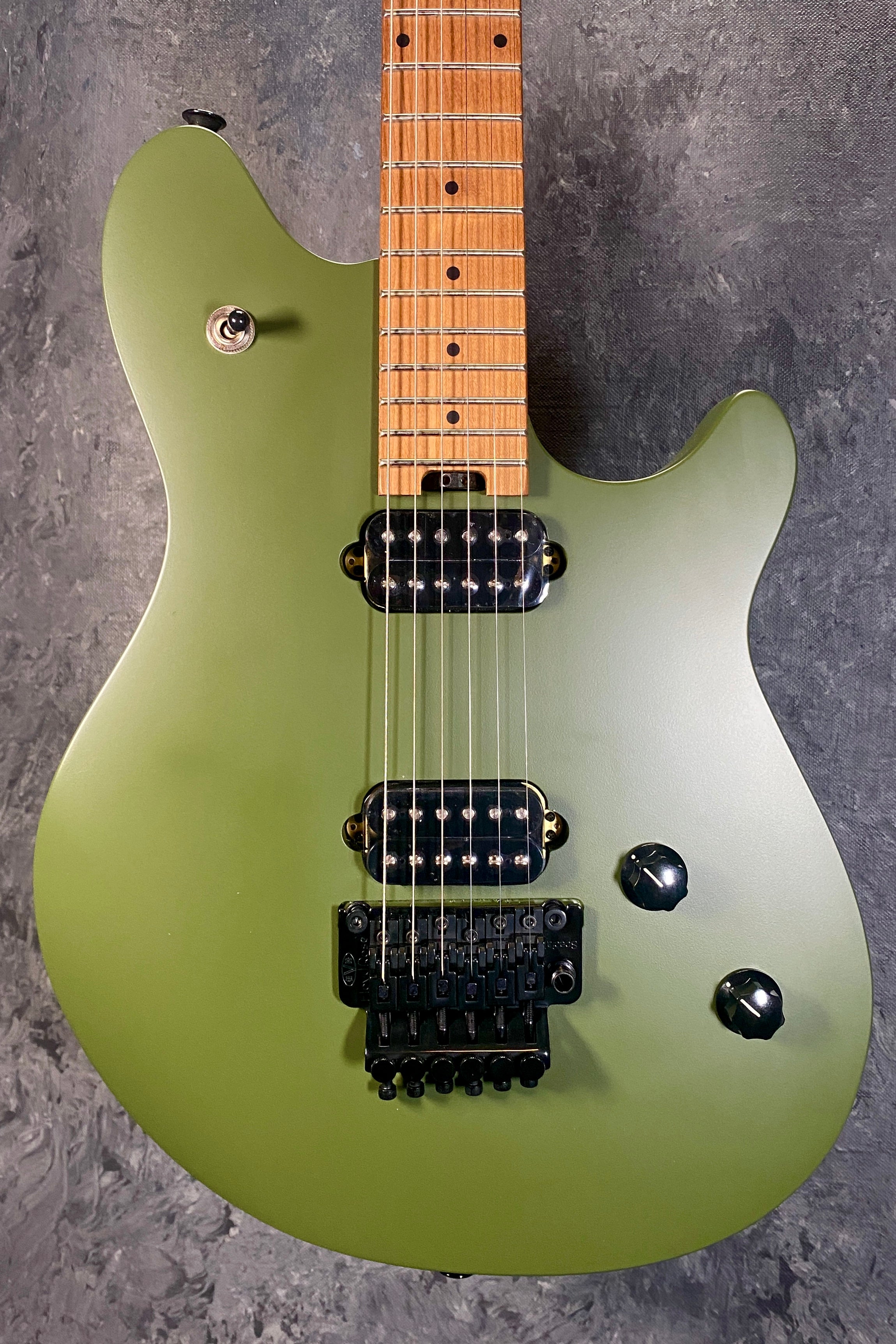 EVH Wolfgang WG Standard, Baked Maple Fingerboard in Matte Army