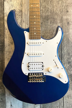 Yamaha Pacifica PAC012 Electric Guitar in Dark Blue Metallic