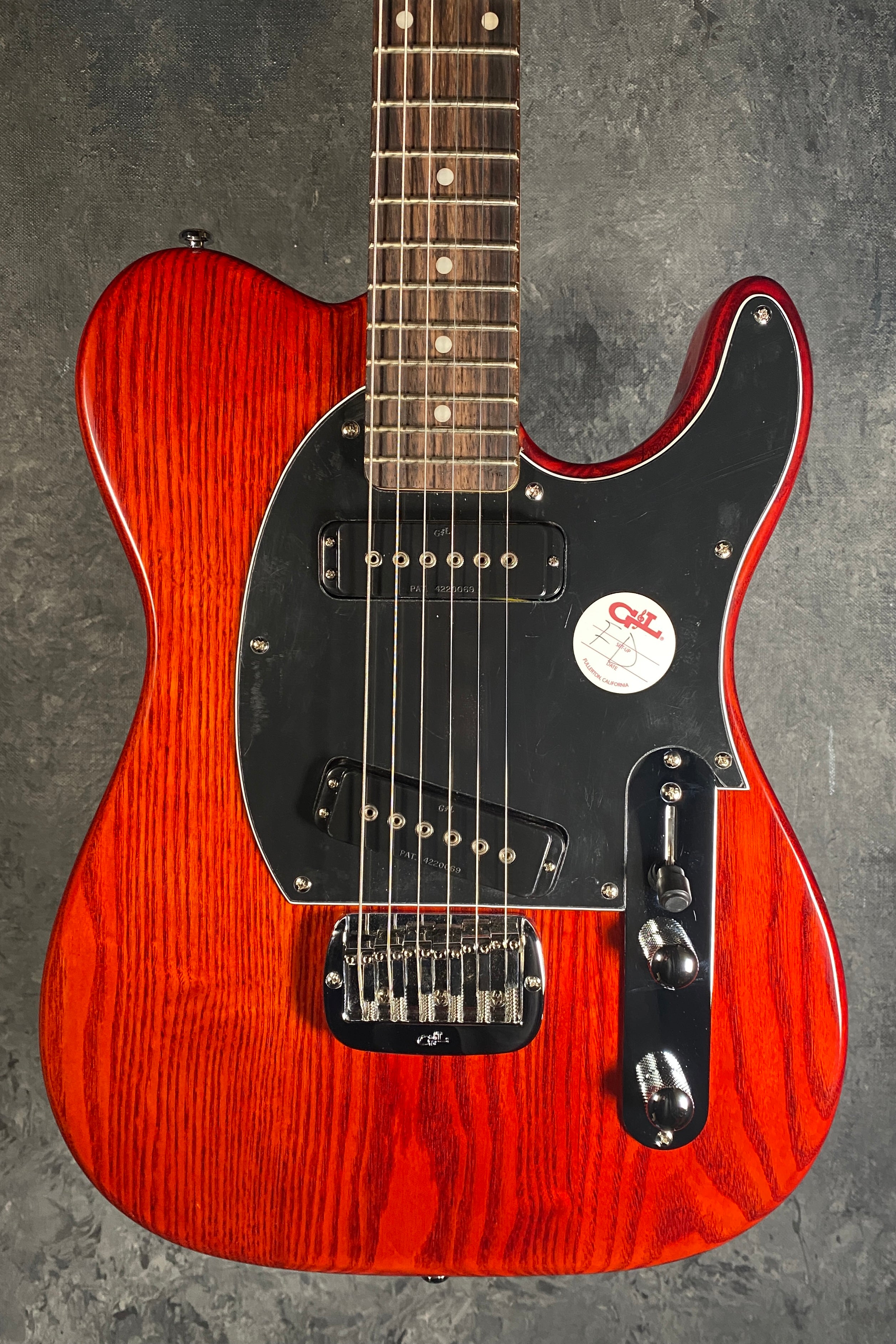 豊富な最新作G&L ASAT Classic　エレキギター ESP